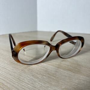 Vintage Bausch & Lomb 5 1/2 B&LD47 Eyeglasses Tortoise Shell 54-17 Frames